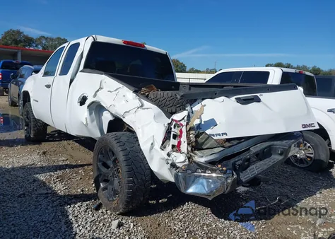 2007 GMC Sierra 1500 Work Truck z USA, uszkodzony, nr VIN 2GTEC19C271712735